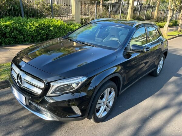 VENDIDO - Mercedes GLA 200 2016