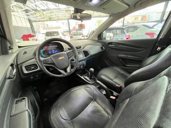 Chevrolet Onix LT 1.4 2014 Automático - Image 17