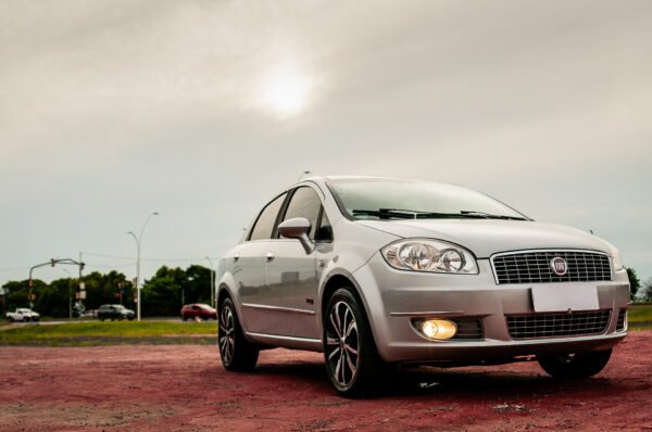 VENDIDO - Fiat Linea Sublime 1.8 16V 2013 - Image 16