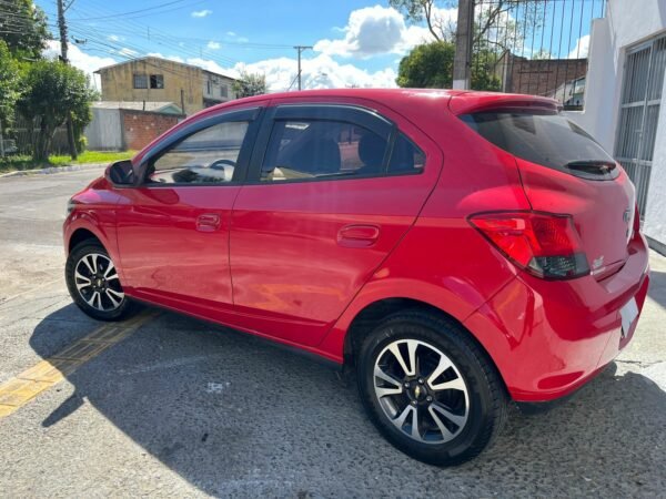 VENDIDO - Chevrolet Onix LTZ 1.4 manual 2014 - Image 3