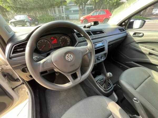 Volkswagen Voyage 1.0 MSI Flex - Image 13