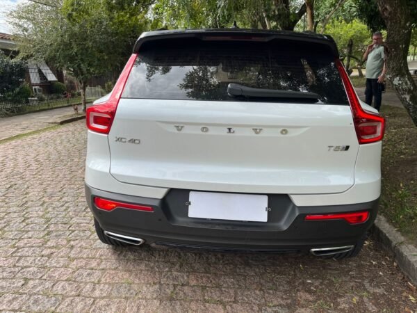 VENDIDO - Volvo XC 40 T5 R Design AWD - Image 25