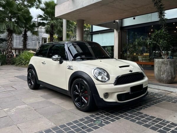 MINI Cooper S 1.6 Turbo – 2013