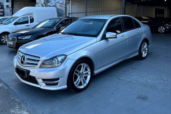 MERCEDES-BENZ C-180 CGI Sport 1.6 Turbo - 2014