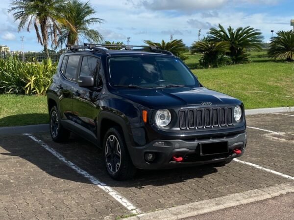 VENDIDO - Jeep Renegade Trailhawk 2.0 Turbodiesel 4x4 2016