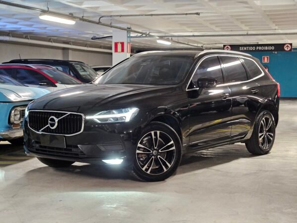 VENDIDO - Volvo XC60 D5 Momentum 2.0 Diesel 2020 - Image 2