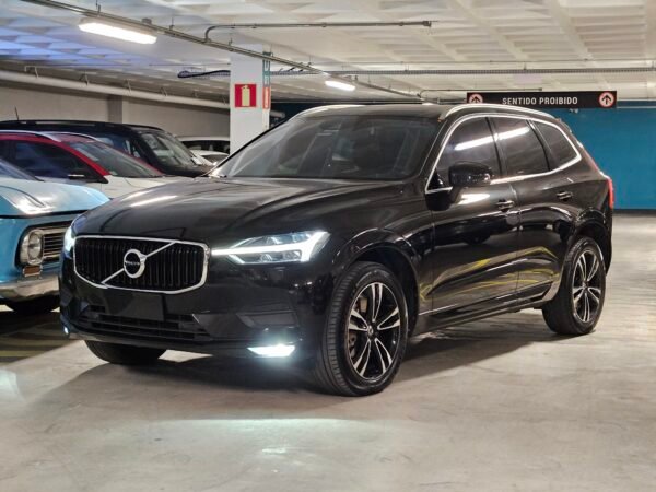 VENDIDO - Volvo XC60 D5 Momentum 2.0 Diesel 2020 - Image 3