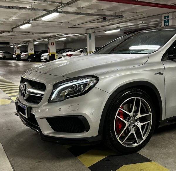 Mercedes-Benz GLA 45 AMG 2.0 Turbo 2015 - Image 3