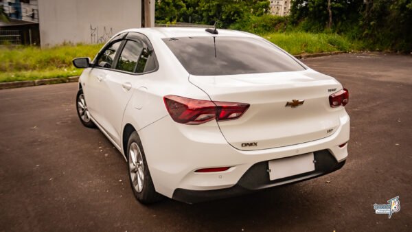 VENDIDO - Chevrolet Onix Plus LTZ 1.0 Turbo 2022 - Image 18